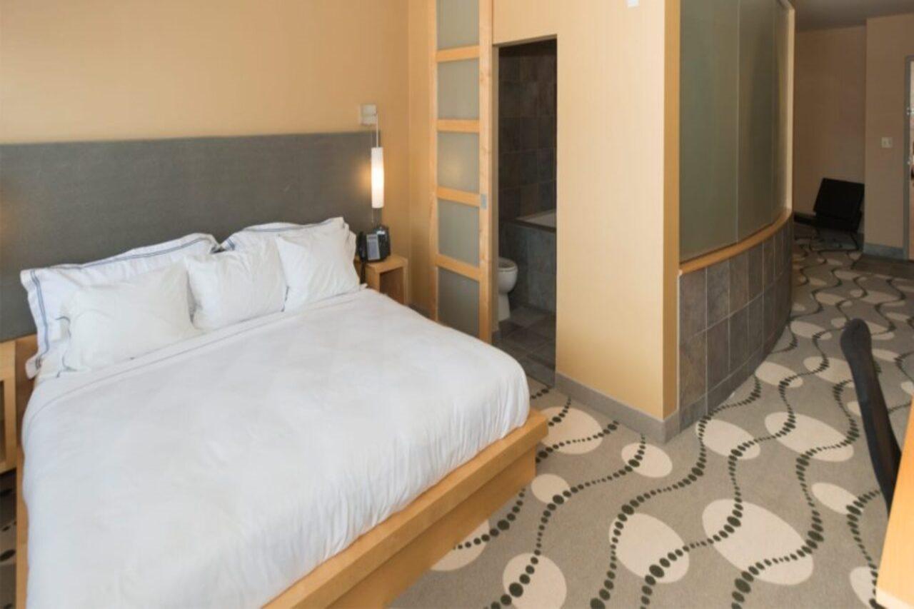 Lakeview Hecla Resort Bagian luar foto